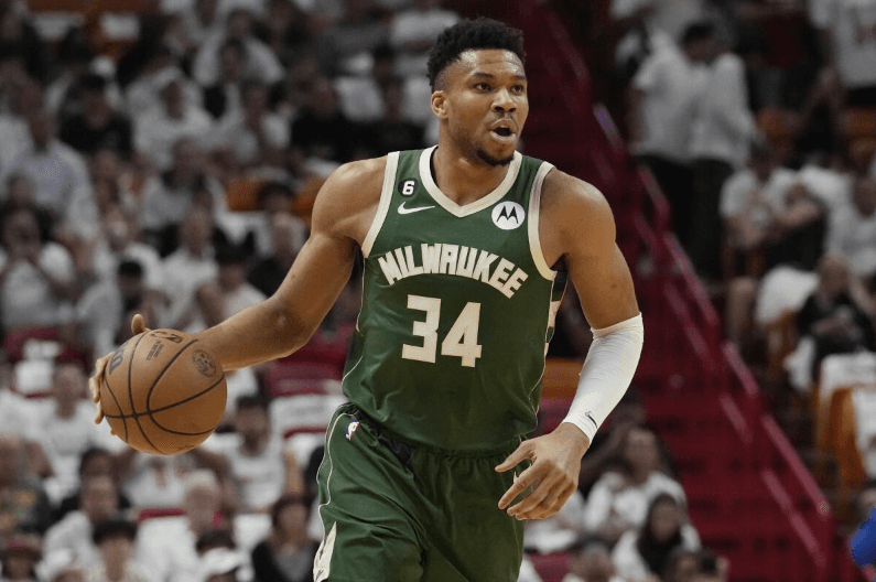 Aaron Rose: Early Warning Signs for the Bucks, Sixers & Heat