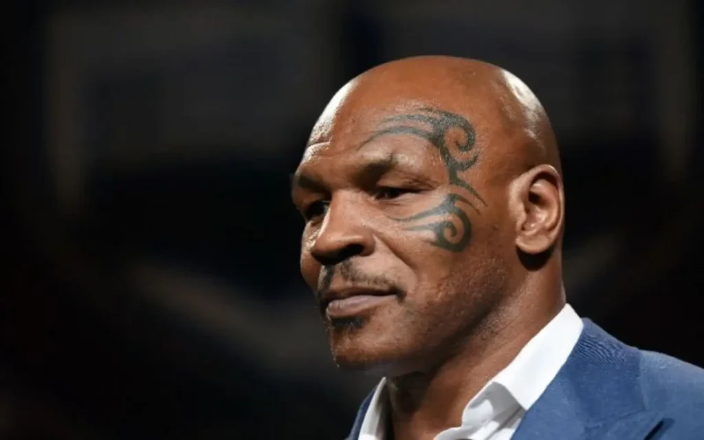 Mike Tyson vs Jake Paul